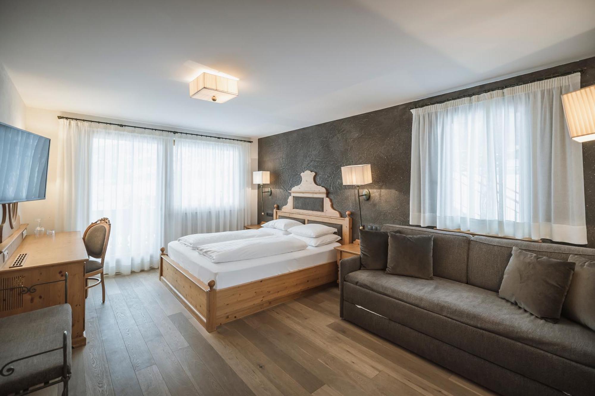 Hotel Solvie Falzes Ngoại thất bức ảnh